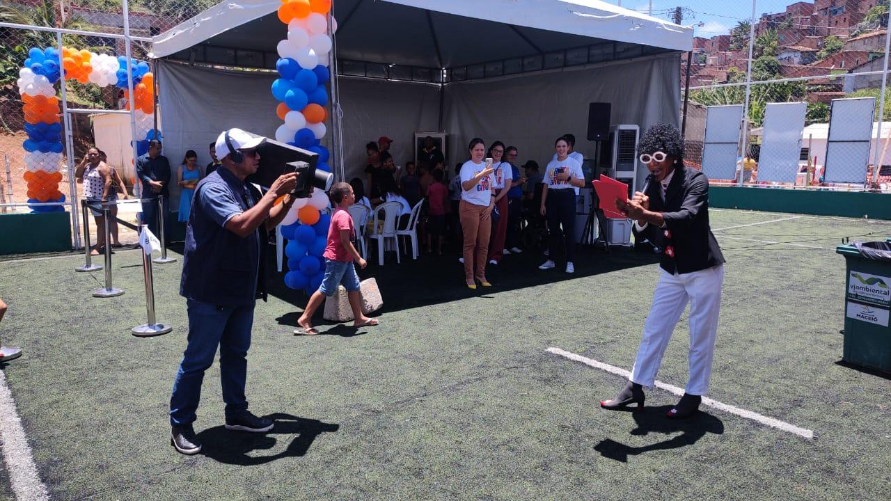 Desenvolvimento Social leva apresentação cultural para o Brota na Grota