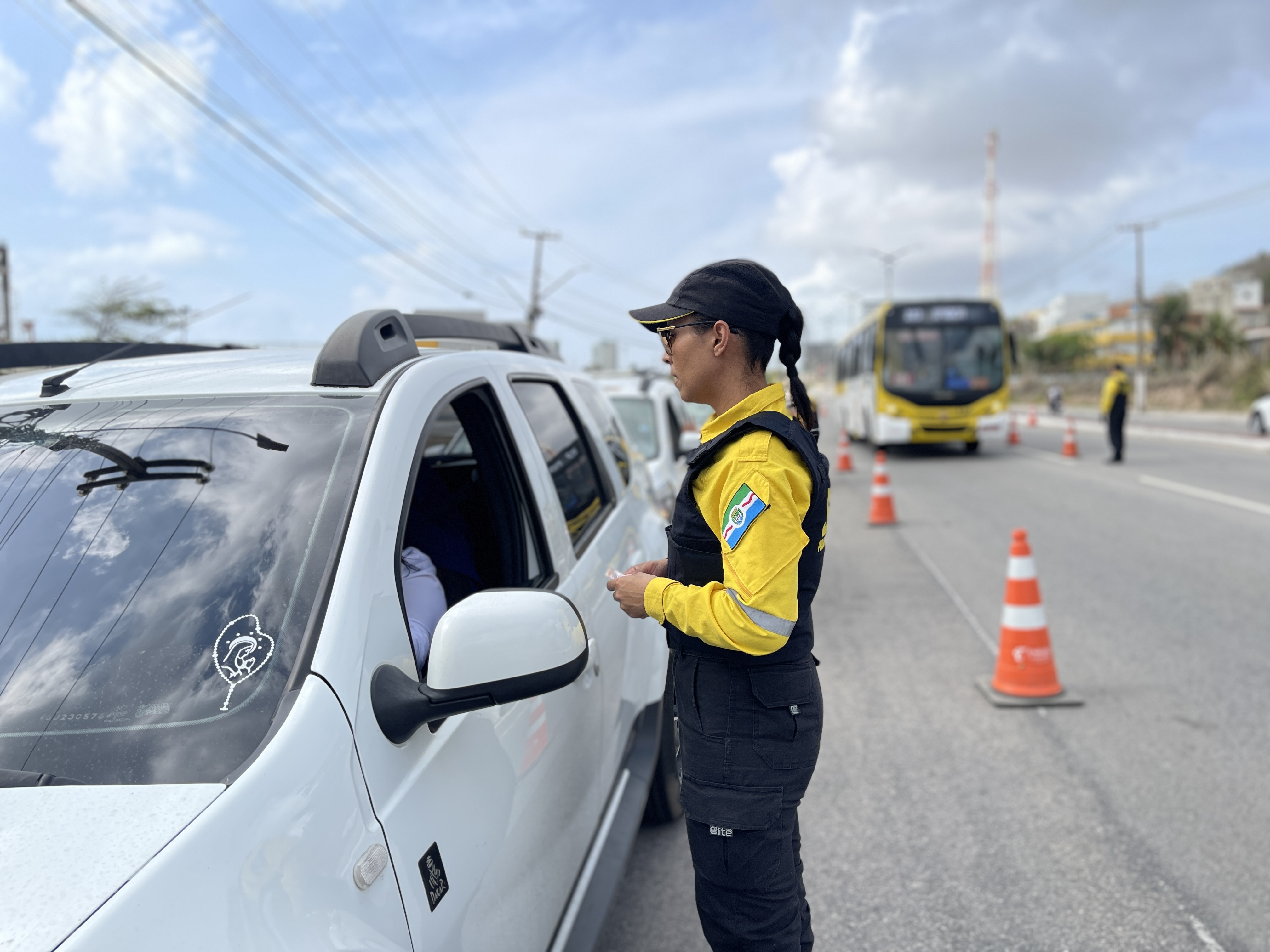 DMTT promove conscientização sobre segurança viária em Jacarecica