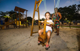 Praça da Bíblia conta com ambientes gastronômico e de lazer para maceioenses e visitantes