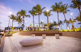 Prefeitura de Maceió entrega praça Hélio Vasconcelos totalmente revitalizada