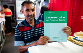 Cadastro Único Benedito Bentes oferece serviços da Assistência Social para moradores da parte alta