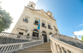 Procissão de Corpus Christi interdita principais ruas do Centro de Maceió