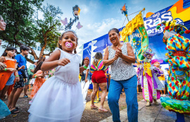 Bloco Turminha do Parque desfila no Corredor Vera Arruda neste domingo (16)