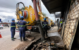 Infraestrutura retira 396,71 toneladas de entulhos da rede de drenagem de Maceió