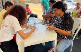 Brota na Grota: Cadastros de feirantes e do Sine Maceió levaram esperança a moradores da Moenda