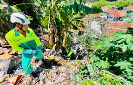 Desenvolvimento Sustentável realiza limpeza na Grota do Cigano, no Jacintinho