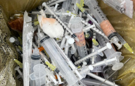 Vigilância Sanitária recolhe 20 kg de resíduos de serviços de saúde contaminados em via pública