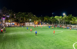 Prefeitura transforma "Campo do Soró" em areninha e amplia acesso ao esporte e lazer na orla de Pajuçara