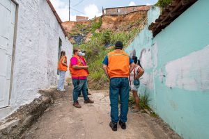 Visitas são realizadas nos pontos de risco em Maceió. Foto: Marcelle Limeira/Ascom Defesa Civil
