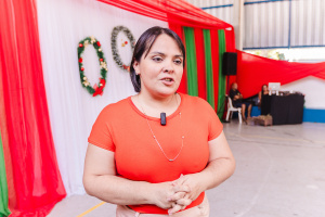 Laryanne Veiga falou da importância de ter um ambiente harmonioso na escola.  Foto: Joyce Juliana/Ascom Semed