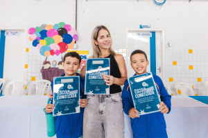 Entrega do Selo de Escola 100% climatizada. Foto: Joyce Juliana/ Ascom Semed