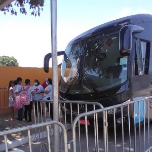 Ônibus da Vacina superou expectativa de atendimentos no Santos Dumont. Fotos: Ascom SMS