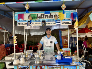 Márcio acompanha as festas populares em Maceió e agradece à prefeitura: “A gente começou ganhando e ainda tem o São João Massayó por vir.”