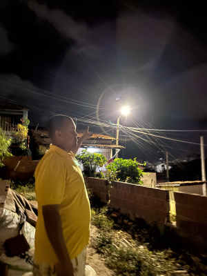 Morador revela que toda a comunidade se valorizou com iluminação. Foto: Ascom Ilumina