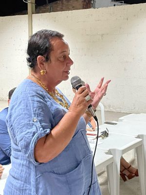 Consultora Nair Palhano auxilia a Prefeitura no levantamento de danos imateriais. Foto: Marcelle Limeira / Ascom GGI dos Bairros