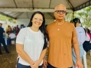 Moradores são benefciados com ação da Alurb. Foto: Crystália Tavares/ Ascom Alurb