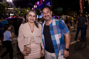 Paula e o esposo foram prestigiar o show de Zé Ramalho. Foto: Alisson Frazão/Secom Maceió