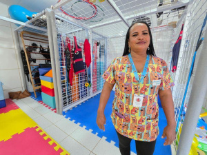 Alessandra fundou a associação após seu primeiro neto ser diagnosticado com microcefalia. Foto: Beto Macário