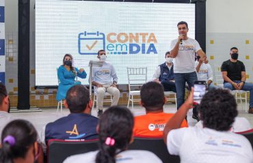 Prefeito JHC lança Conta em Dia, aluguel Maria da Penha e programa de cestas básicas