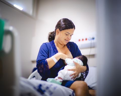 Amor que nasce junto: histórias de mães atendidas no Hospital da Cidade marcam o Dia das Mães em Maceió