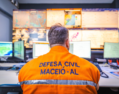 Defesa Civil de Maceió faz monitoramento 24h e dá resposta imediata a desastres