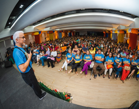 Jornada pedagógica reúne mais de 1,5 mil profissionais no primeiro dia de evento