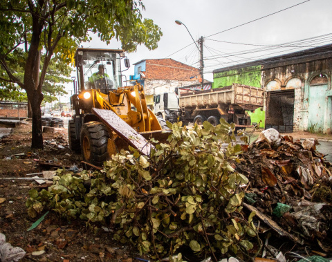 Intervenções da Prefeitura de Maceió amenizam transtornos causados pelas chuvas