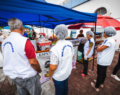 Vigilância Sanitária orienta sobre consumo adequado de alimentos e bebidas no Carnaval