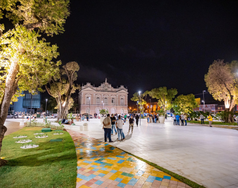 Revitalização da Praça Marechal Deodoro devolve vida e história ao Centro de Maceió