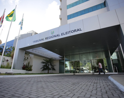 Diplomação do prefeito JHC e do vice Rodrigo Cunha ocorre nesta sexta (13)