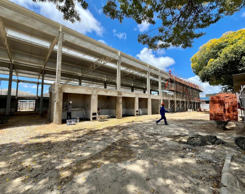 Obras do novo Mercado Público do Benedito Bentes entram na reta final