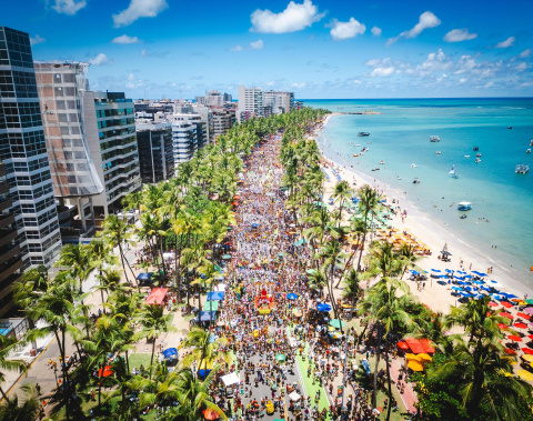 Saúde recomenda cuidados com a pele durante exposição ao sol no Carnaval