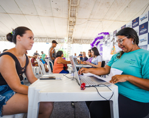 Gestão JHC promove ações que mudam a vida de mulheres maceioenses