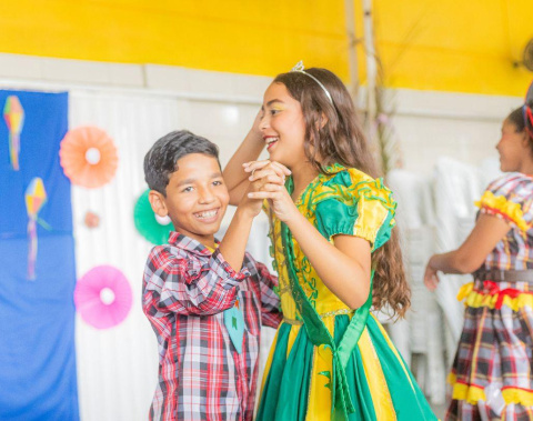 Projeto Mais Pela Educação leva escola em tempo integral para 900 crianças da parte alta de Maceió