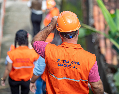 Defesa Civil de Maceió identifica áreas de risco para manutenção preventiva de galerias e canais