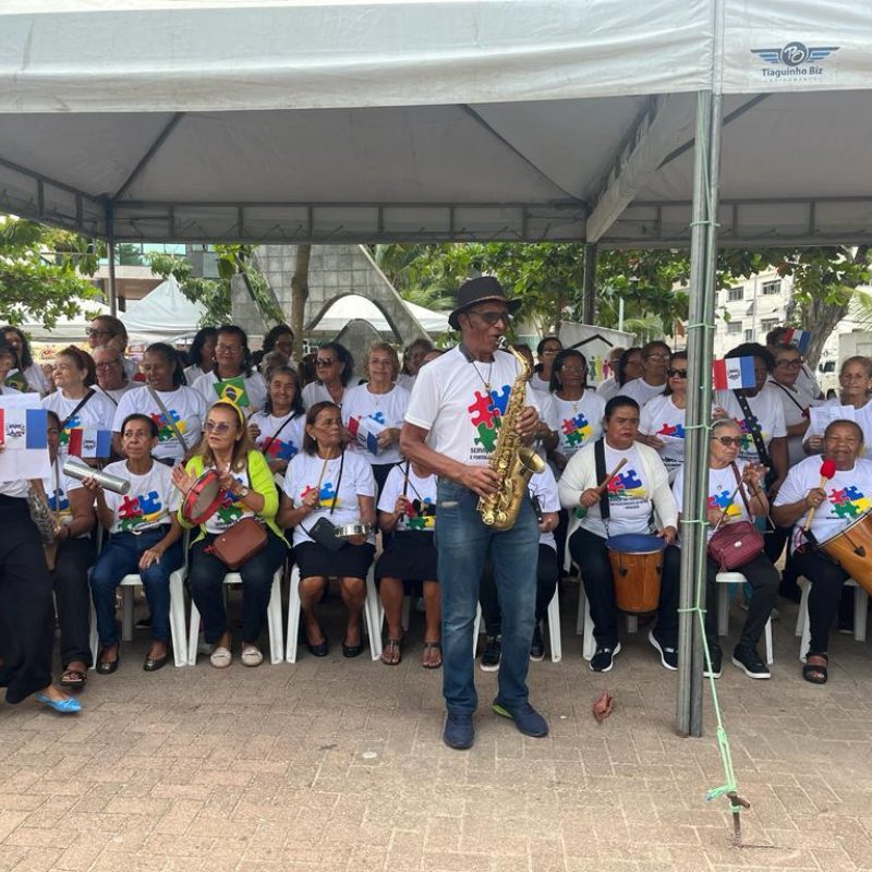 Estudantes do Mossunguê conhecem o mantra Hare Krishna - Prefeitura de  Curitiba