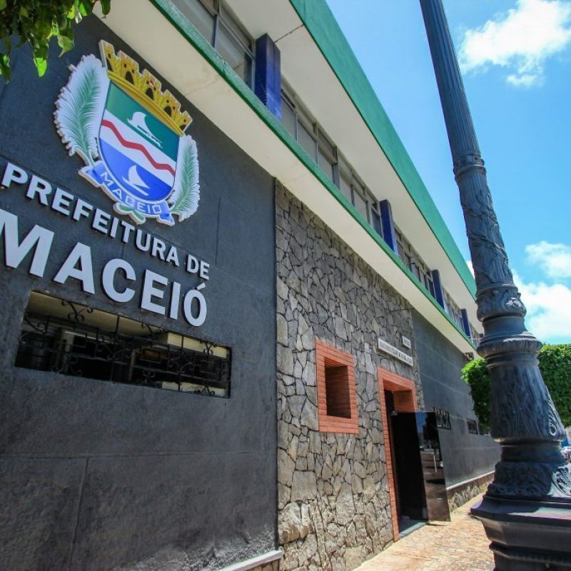 Prefeitura paga salário de março nesta sexta-feira, 25