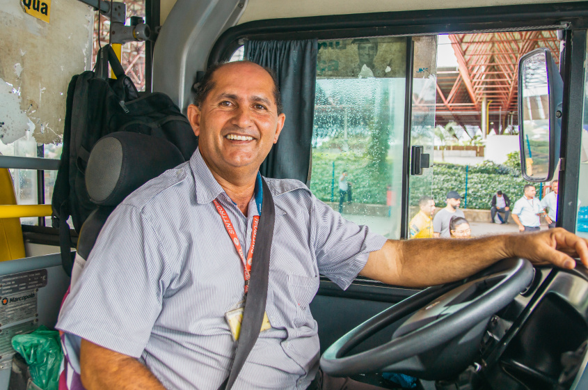 José Nirso falou sobre as dificuldades de conduzir os ônibus.  Foto: Idalécio Lucas/Ascom SMTT