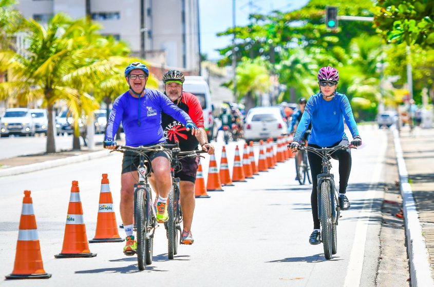 Passeio ciclístico integra as campanhas do Maio Amarelo. Foto: Maivan Fernandes/Secom Maceió