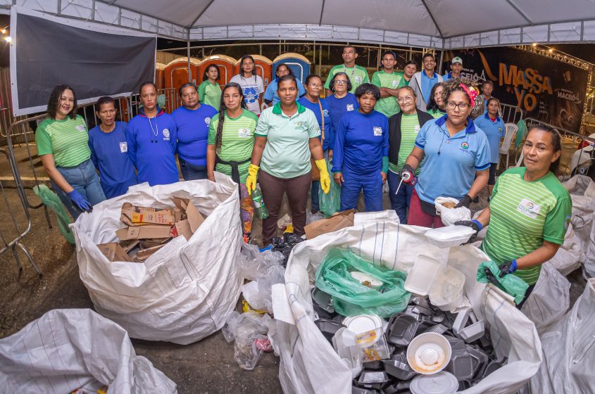 No polo Benedito Bentes, mais de 1.300 quilos de recicláveis foram recolhidos. Foto: Itawi Albuquerque/Secom Maceió