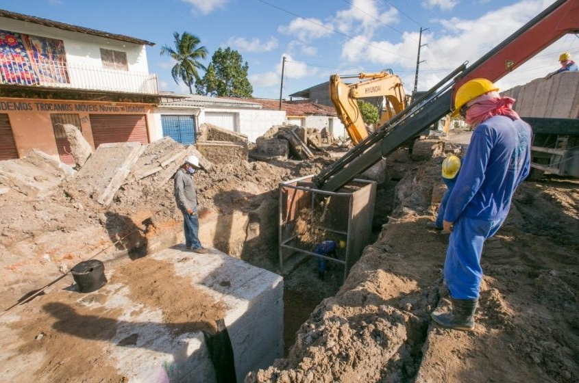 Obras de drenagem levam qualidade de vida para moradores da parte alta de Maceió. Foto: Itawi Albuquerque/Secom Maceió