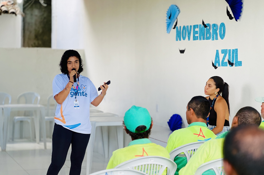 Agentes de limpeza receberam orientações sobre cuidados de saúde necessários. Foto: Cristálya Tavares/Ascom Alurb