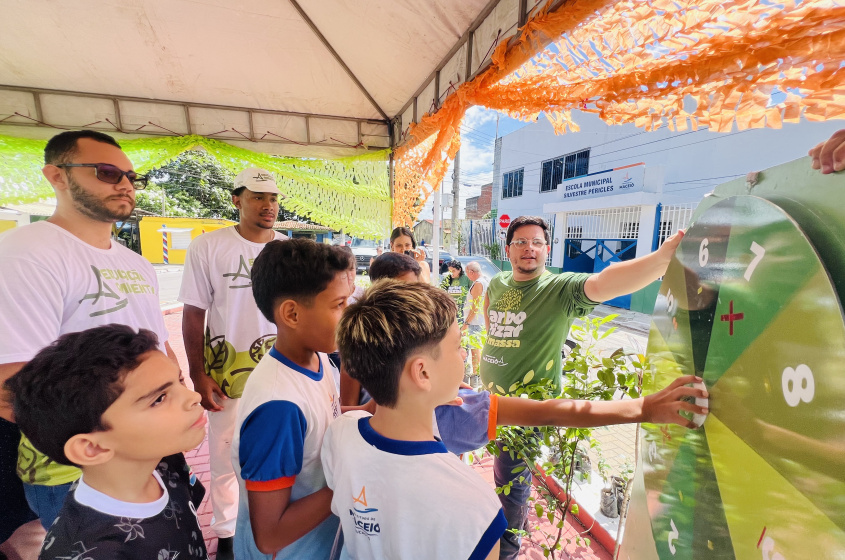 Crianças aprendem brincando sobre preservação da natureza. Foto: Crystália Tavares/Ascom Alurb