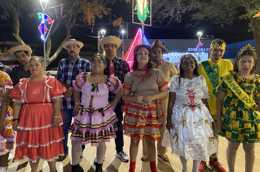 Programação teve início com apresentações de estudantes da Escola Maria José Carrascosa e da Associação Pestalozzi, no Parque do Centenário. Foto: Ascom Semed