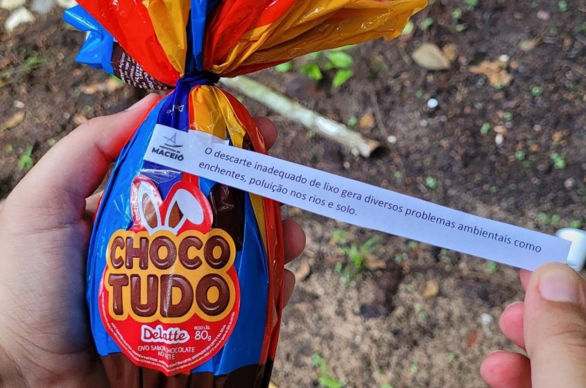 Os ovos de chocolate continham informações sobre a fauna e flora da reserva. Foto: Ascom Sudes