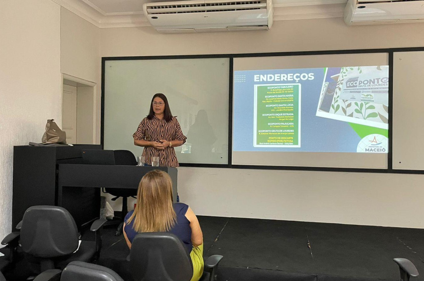Angela Silva falou sobre as ações desenvolvidas pela Alur em Maceió. Foto: Pedro Lucas/Ascom Alurb