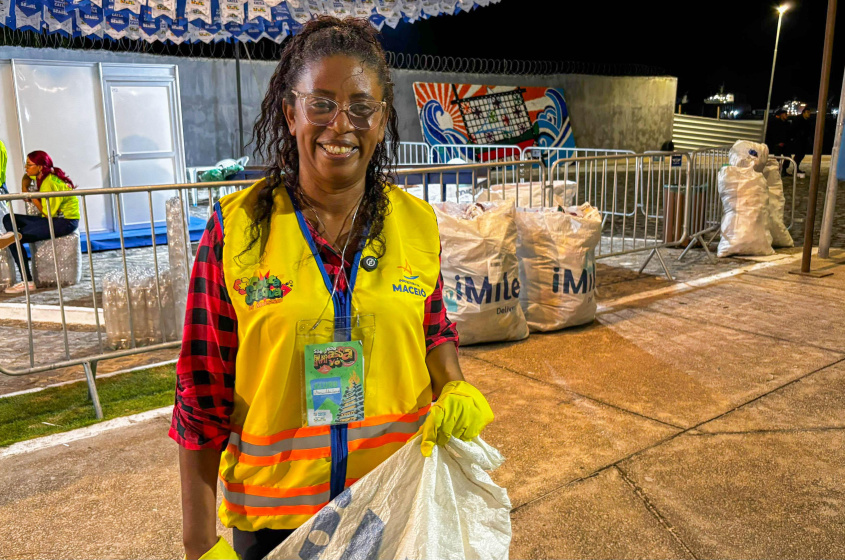Catadora autônoma Marinilda Souza. Foto: Alexandre Vieira/ Ascom Alurb