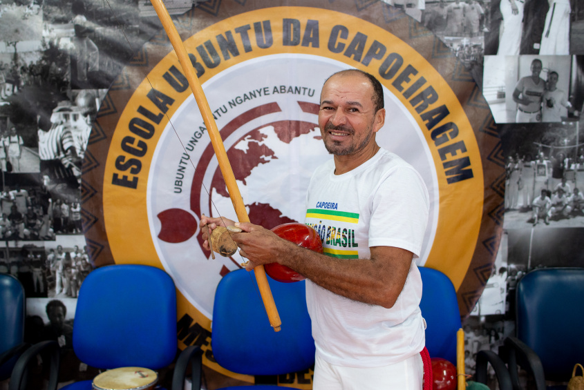 Presidente da Federação Alagoana de Capoeira (FAC), mestre Virgulino, ressaltou que ações do Dia da Capoeira vão até o domingo (7). Foto: Juliete Santos/Secom Maceió