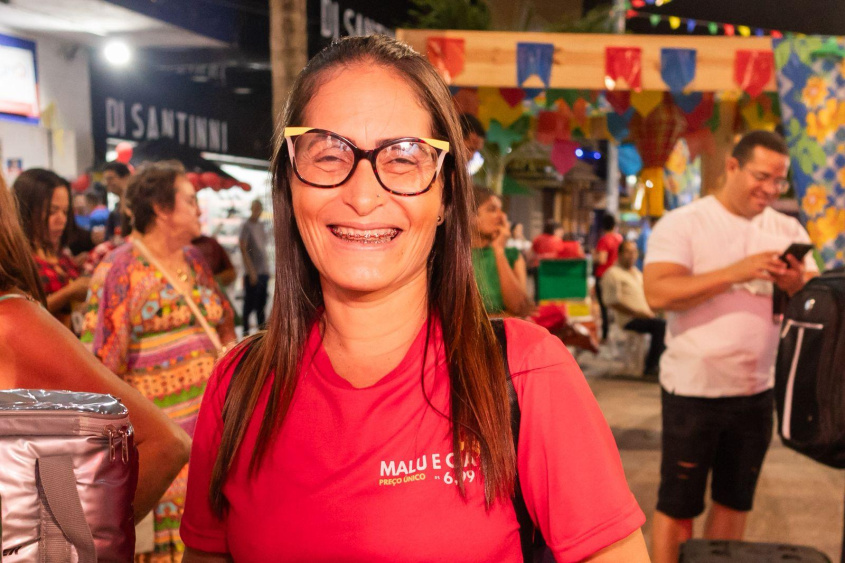 Edilza Bezerra adorou a experiência do Sextou e pretende voltar nos próximos. Foto: Victor Vercant/ Secom Maceió