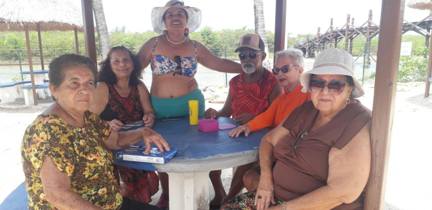 Environ 20 personnes âgées de Cras rea Lagunar ont participé à une journée de congé à l'AABB.  Photo: Espace lagon de Cras